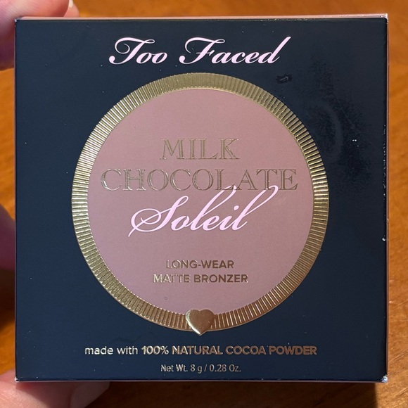 Too Faced Milk Chocolate Soleil Matte Bronzer - Picture 3 of 16